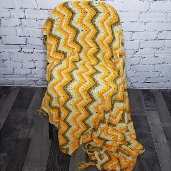 Vintage Bedding Vintage 7s Crocheted Zig Zag Blanket Poshmark